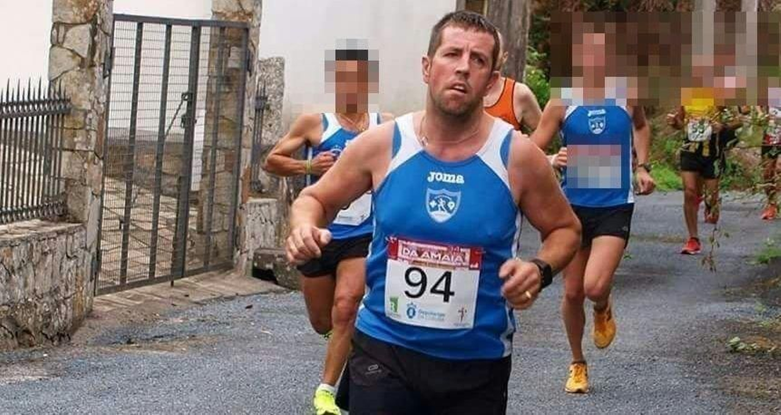 José Enrique Abuín Gey, en una carrera popular.