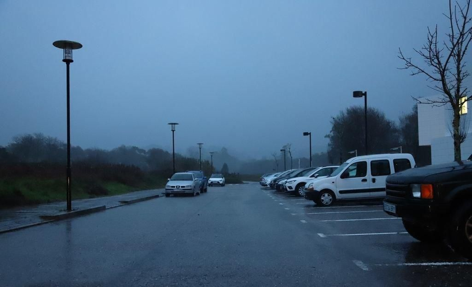 La rúa Das Ánimas en Gondomar alberga el nuevo centro de salud y se encuentra a 100 metros de la plaza Paradela.