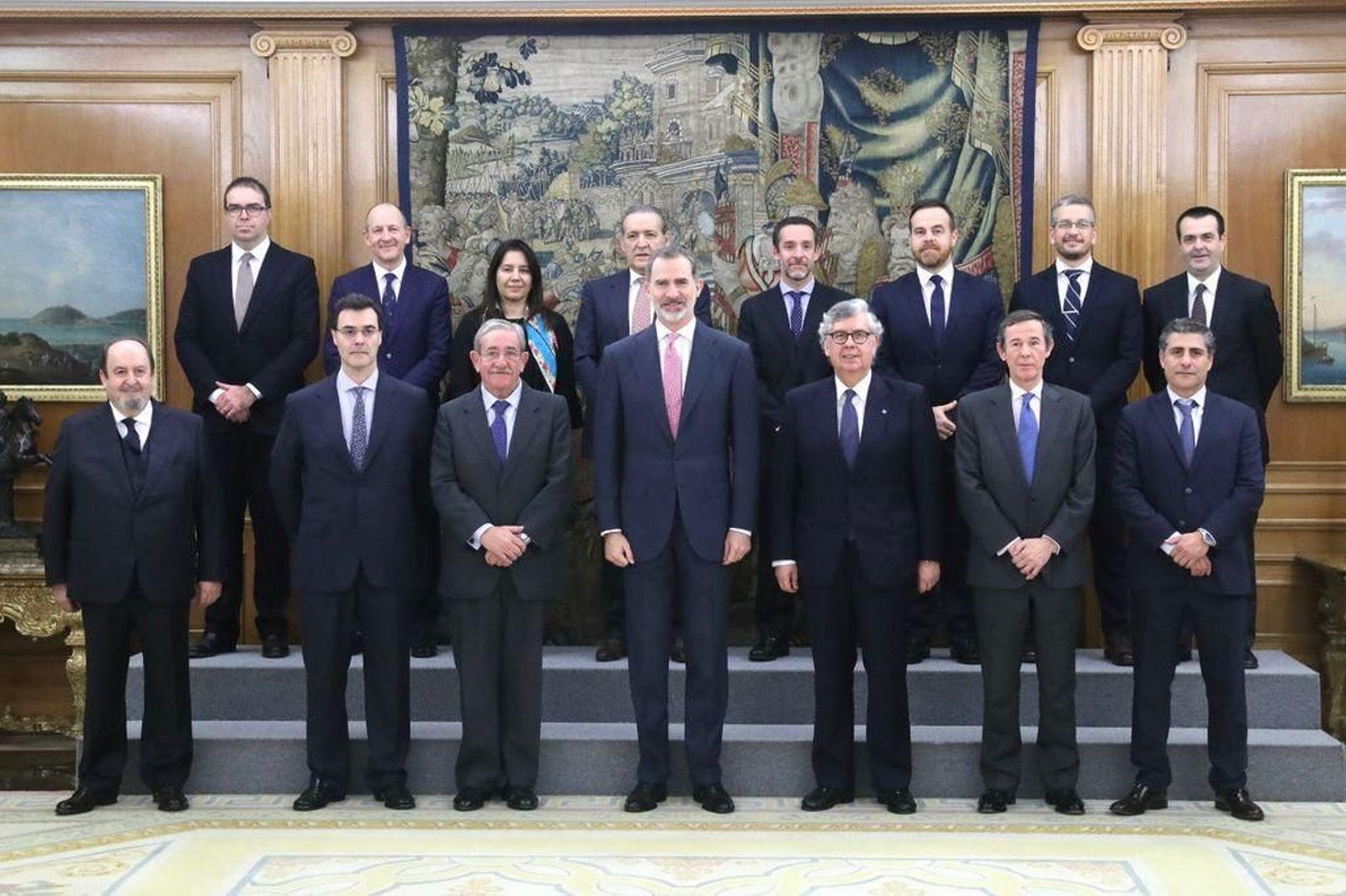 La junta directiva de Anfaco, en la recepción en Madrid con el Rey: Cerqueira y Vieites a su lado.