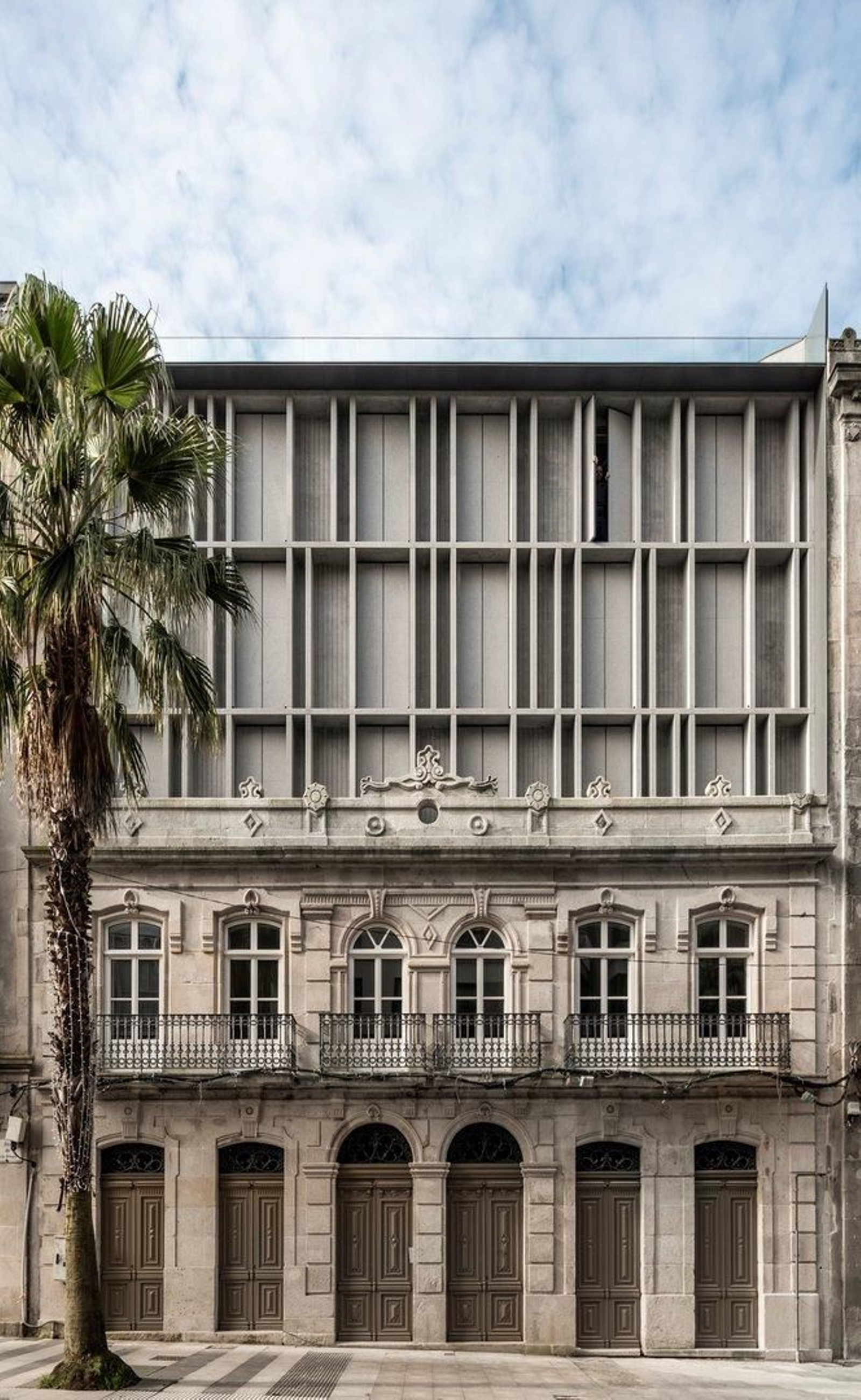 Restauración en la calle García Olloqui.