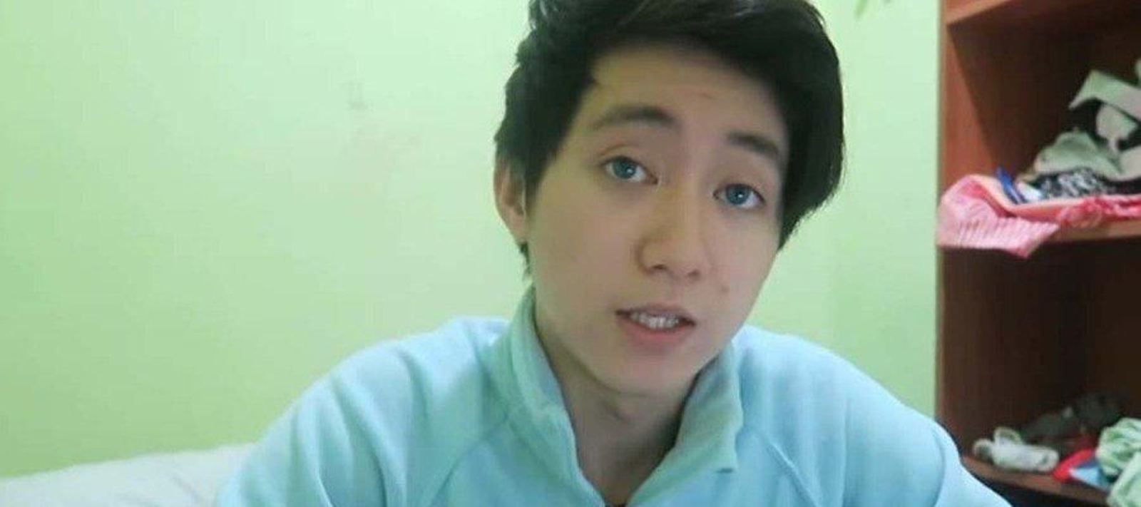 El youtuber que dio galletas con dentífrico a un indigente pide perdón en un nuevo video