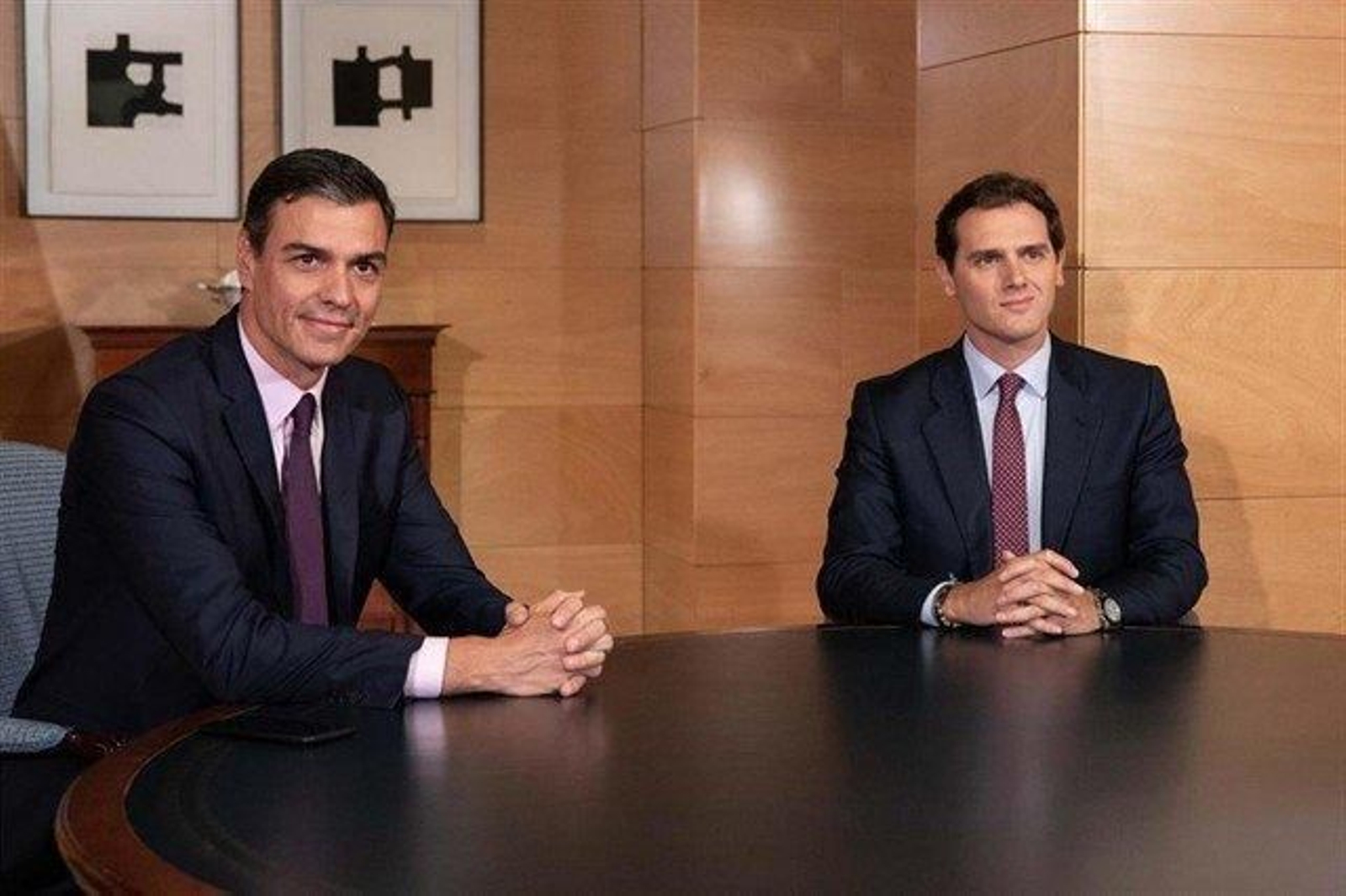 Pedro Sánchez y Albert Rivera se reúnen en el Congres