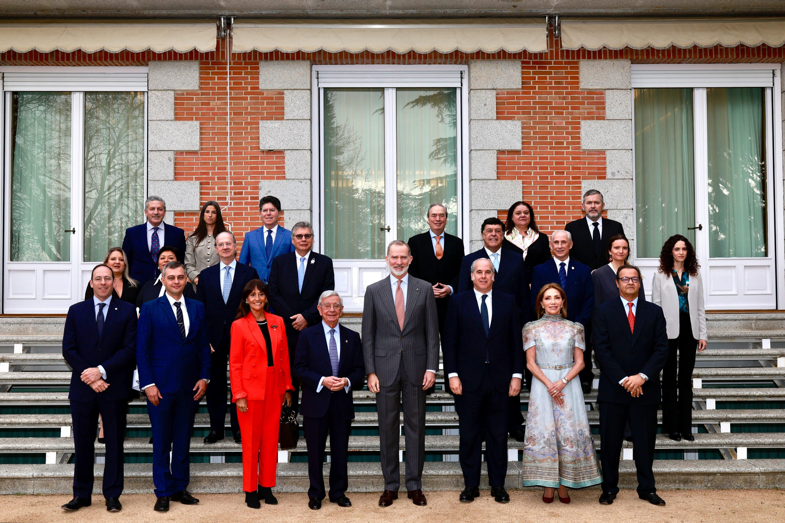 El Rey Felipe VI ha recibido en audiencia a los presidentes de las 17 Academias Iberoamericanas de Gastronomía (AIBG) en el Palacio de La Zarzuela.