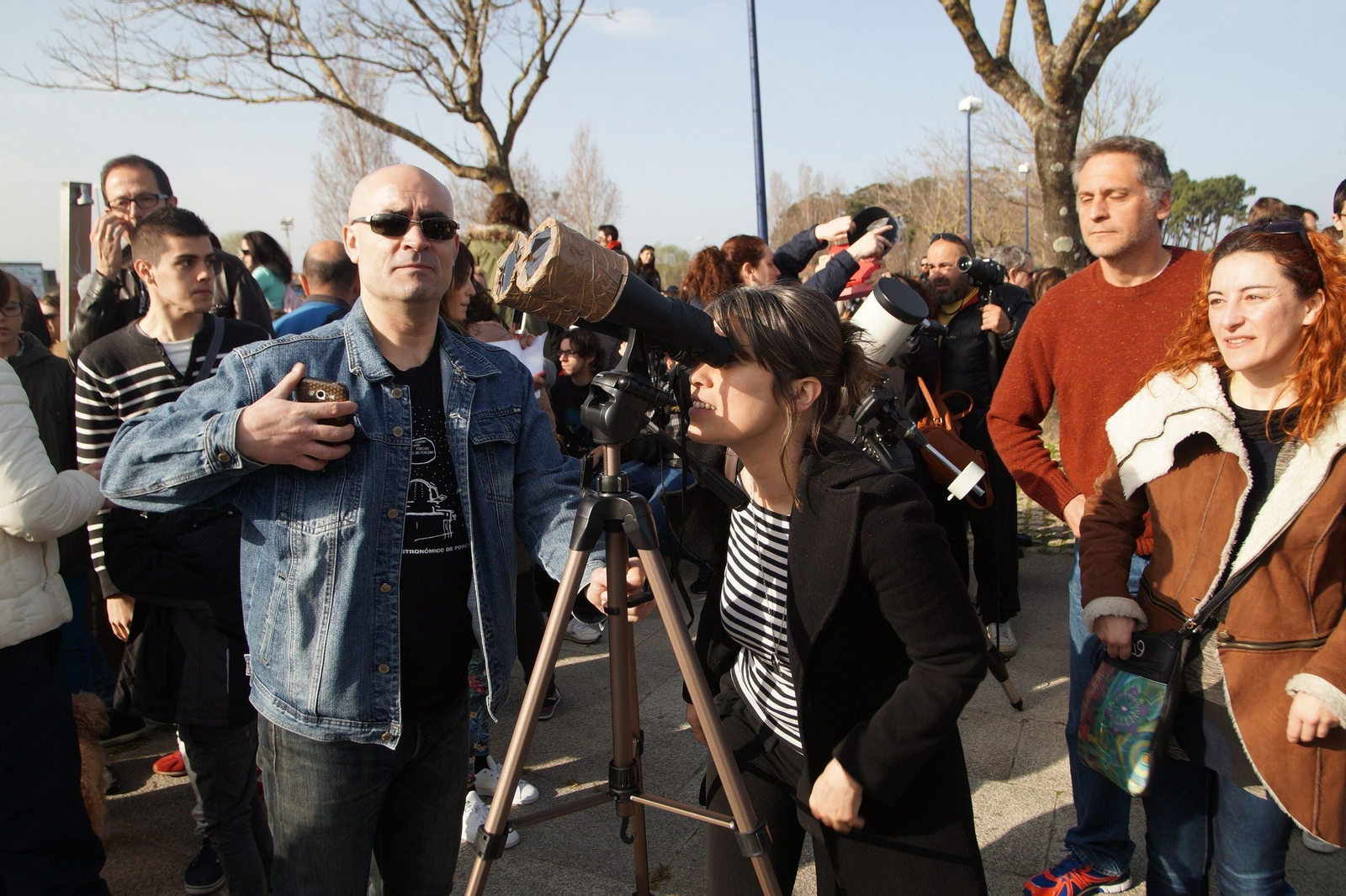 La última observación de un eclipse en Vigo, en O Vao, en el año 2015.