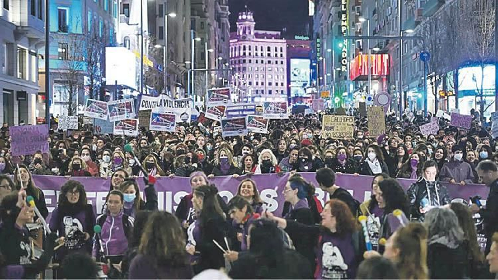 Las calles se tiñeron de morado durante el 8M del año pasado.
