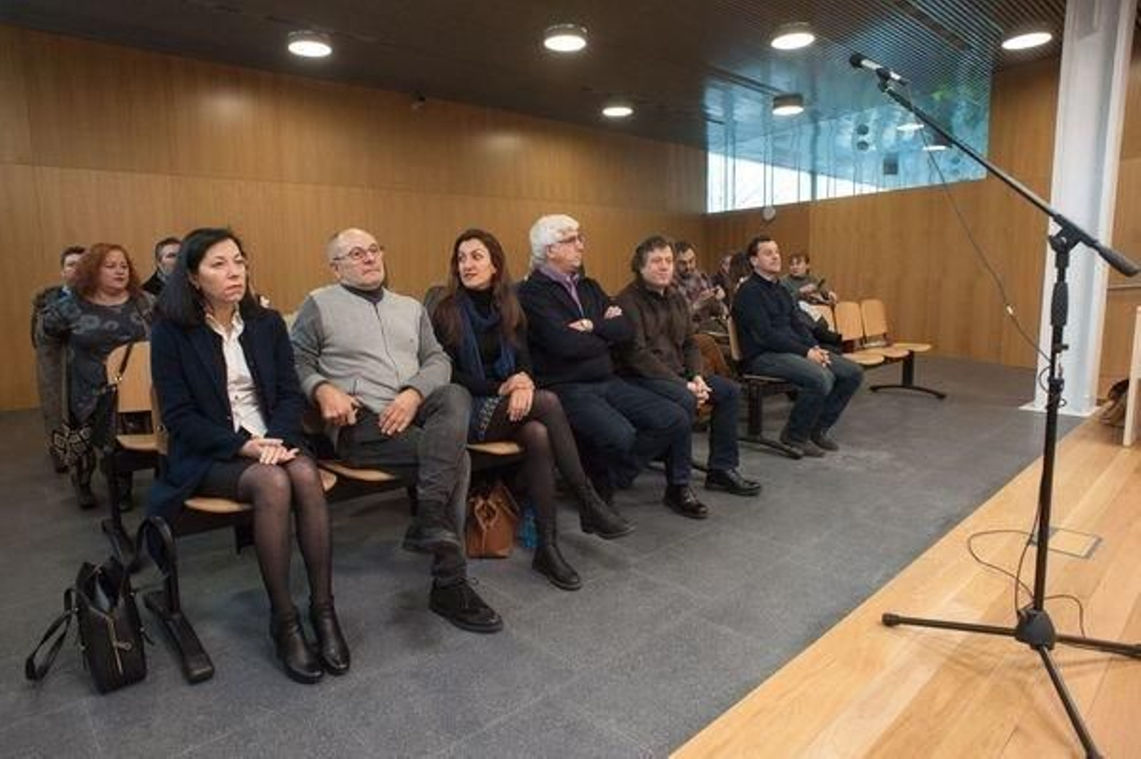 Áurea Soto, Francisco Rodríguez, Iolanda Pérez, Xosé Carballido y Fernando Varela, durante el juicio.