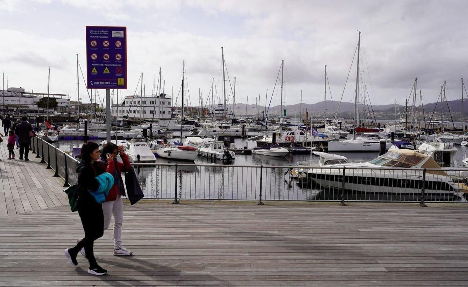 El puerto deportivo del Náutico será ampliado con nuevos pantalanes y una reordenación de la zona más antigua.