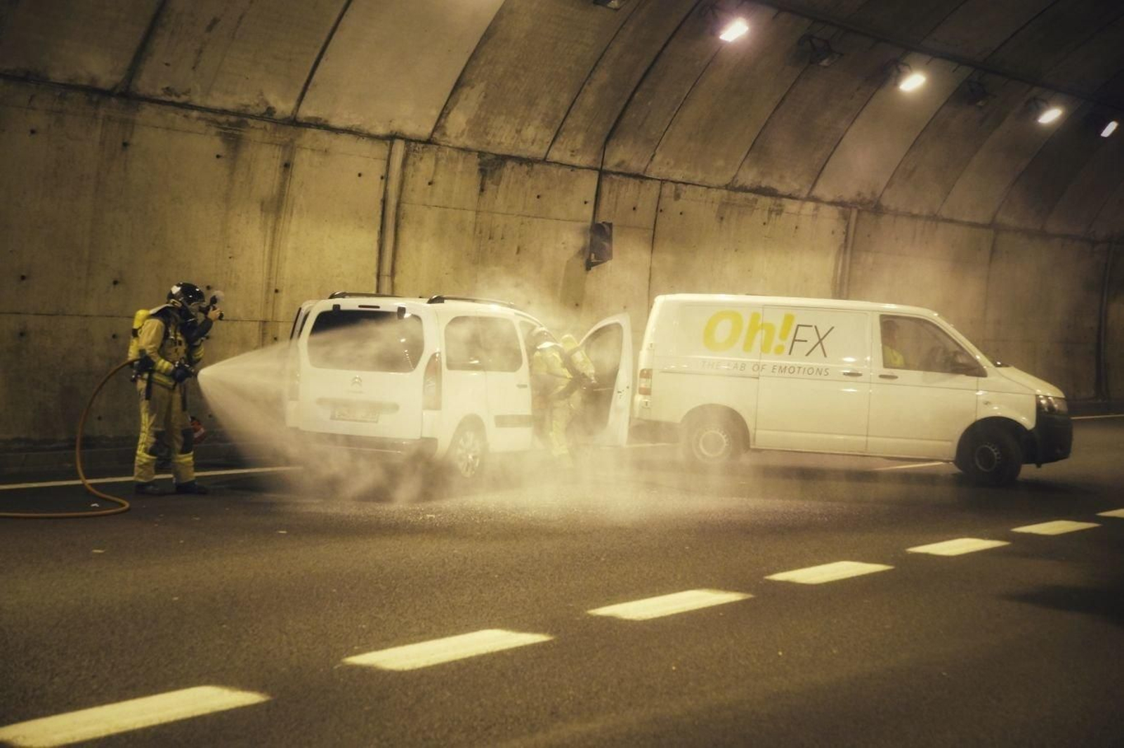 Simulacro de emergencia en el túnel de la VG-20 //  Vicente Alonso