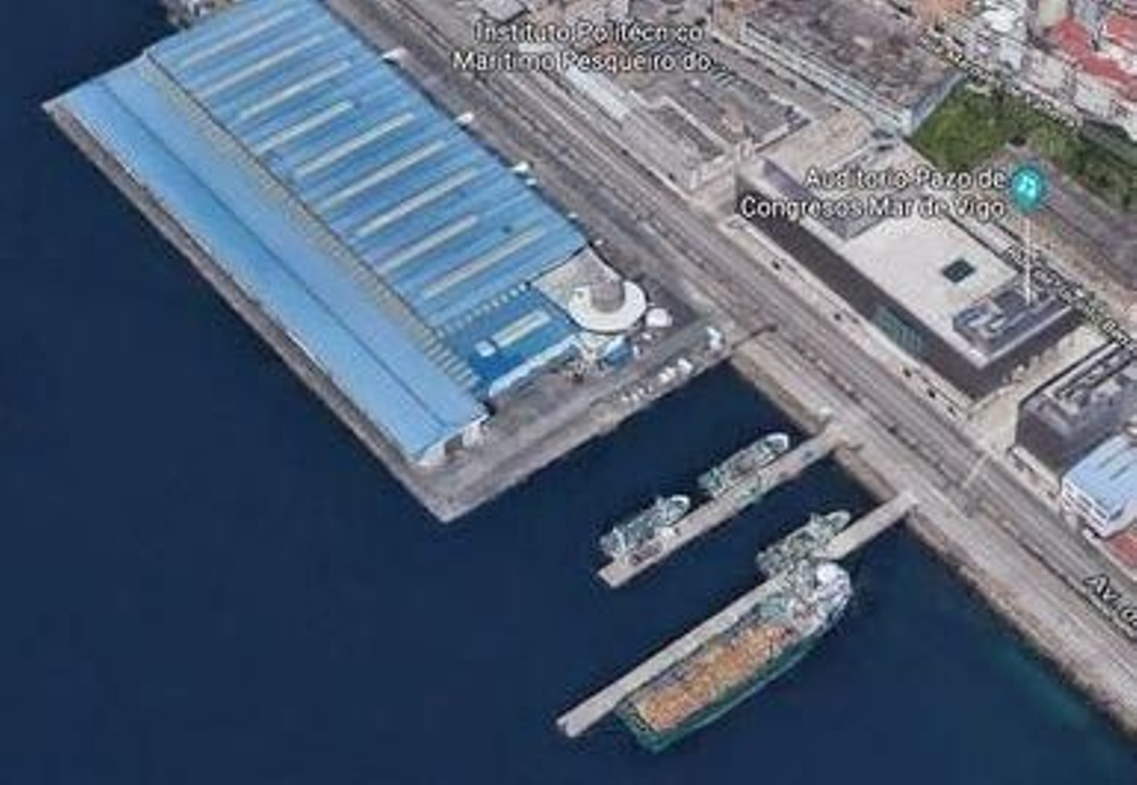 La ampliación supondrá la supresión de un atraque y ampliar en 8.300 la superficie.