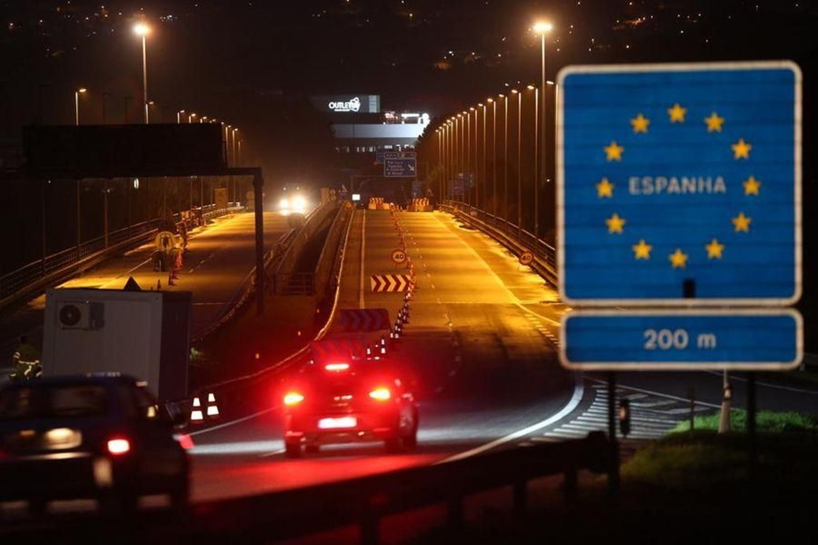 España y Portugal se preparan para el cierre de fronteras // Alberte