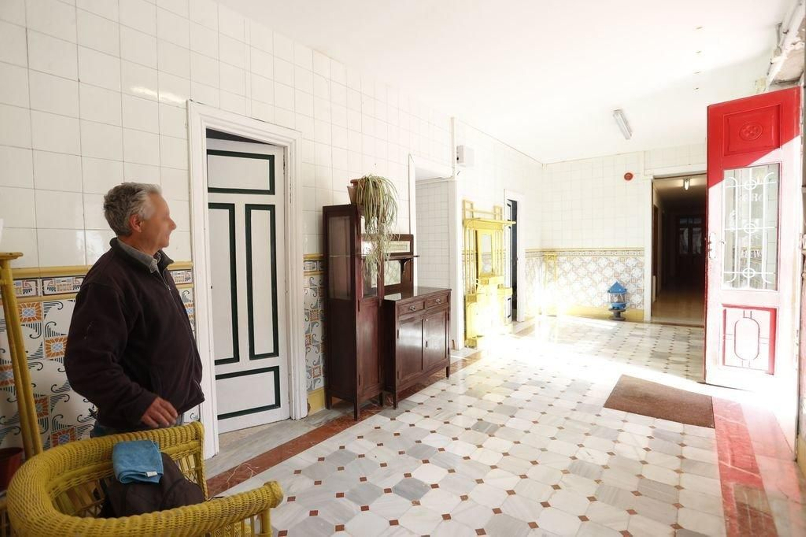 La antigua vivienda del torrero de Cabo Silleiro, que ahora se transformará para uso hotelero.