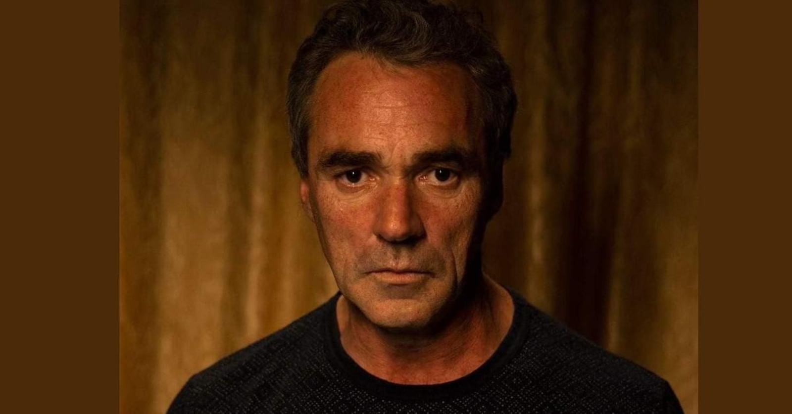 Ramón Ameijenda Pazos, natural de Neaño, una aldea de Cabana de Bergantiños, está triunfando en el cine bajo la dirección de Alberto Gracia en la película "La Parra".