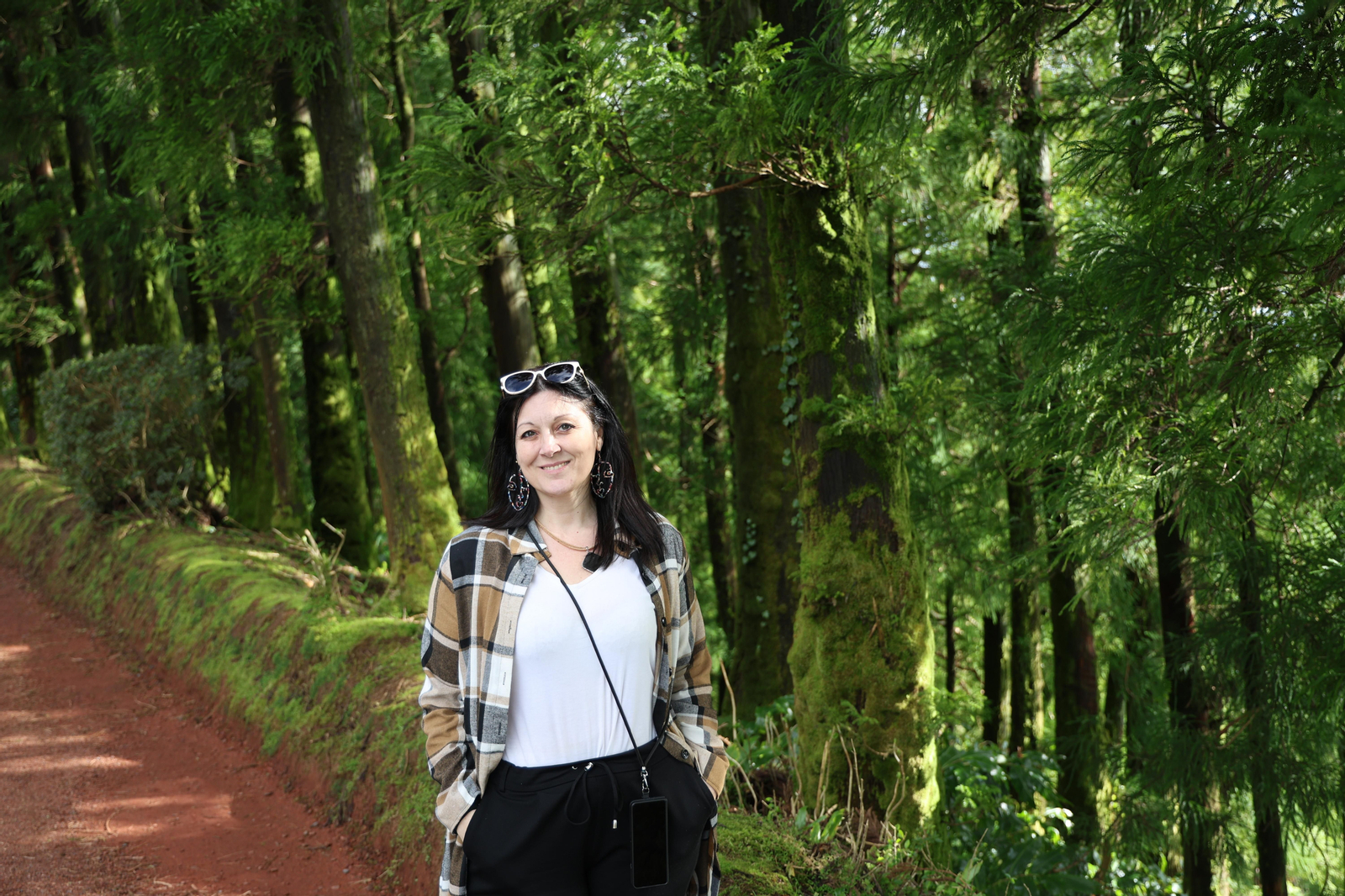 La escritora y periodista cabanesa, Alejandra Plaza lanza la segunda edición de"Si fuese fácil, lo haría otro".