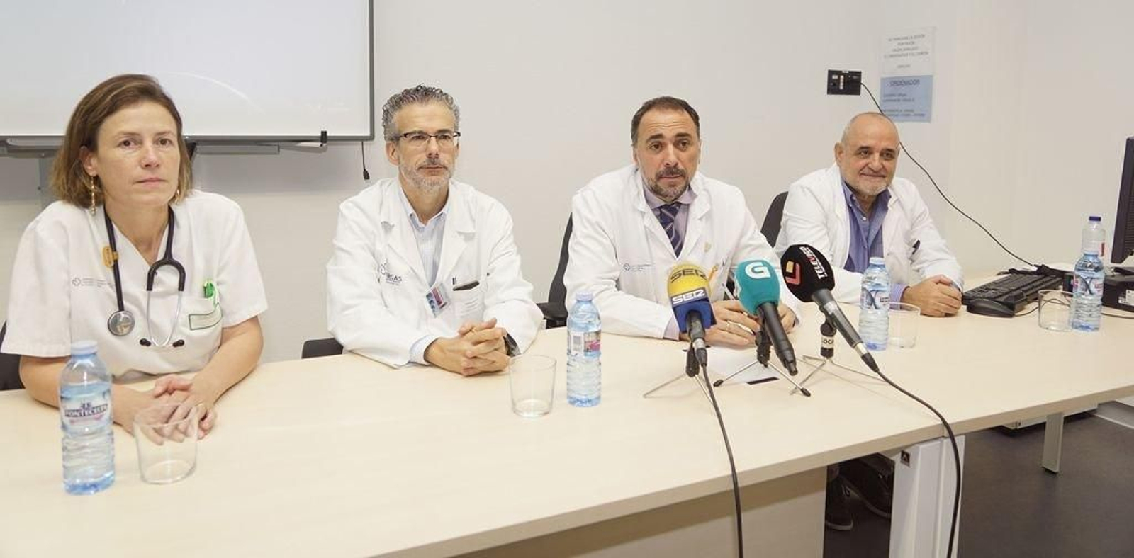 Maribel Botana, Alberto Fernández Villar, Julio García y Manuel Núñez, ayer en el Cunqueiro.