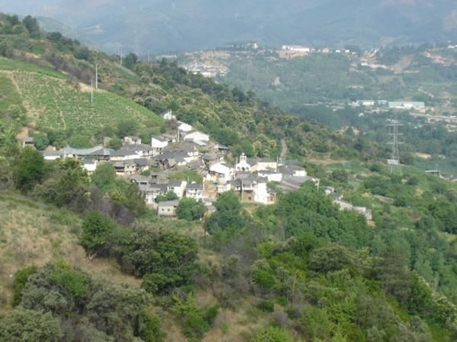 Valdeorras será el eje de los pactos de empleo en la provincia ourensana.