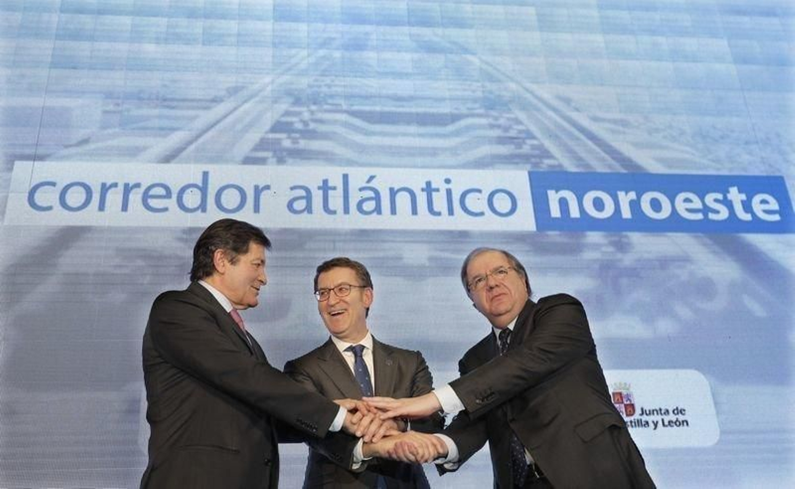 Feijjo y  los expresidentes 
Juan Vicente Herrera y Javier Fernández