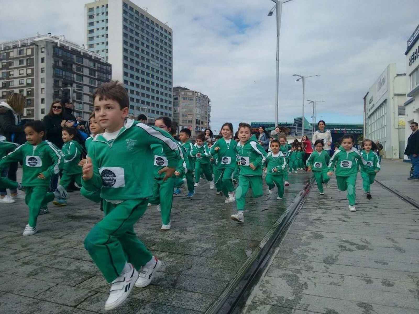 Alumnos de  Los Sauces corren contra la leucemia