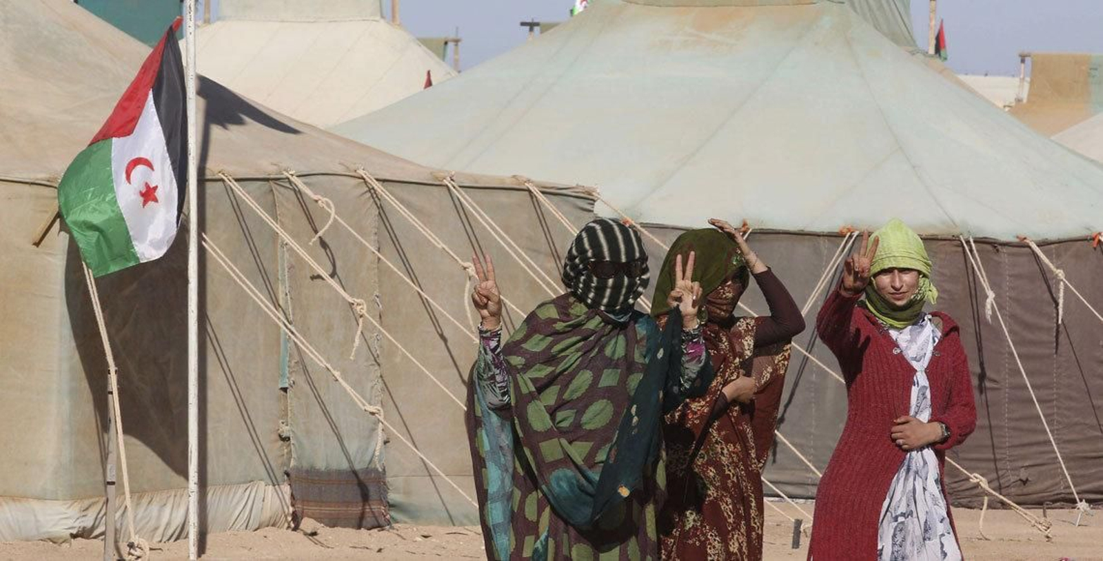 Mujeres en un campamento saharaui.