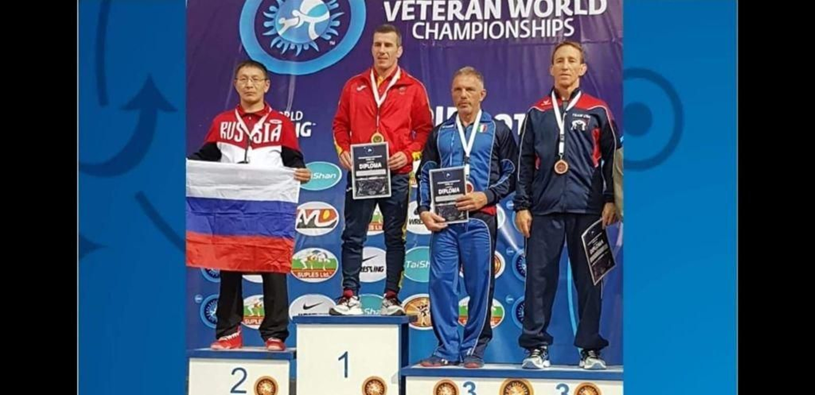 Roberto Estévez, en el podio.