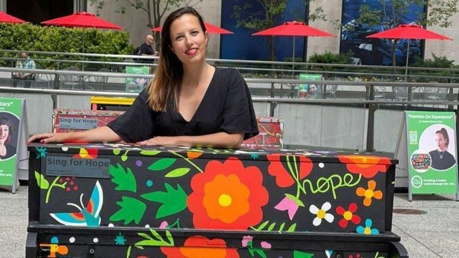 Vanesa Álvarez con su piano.