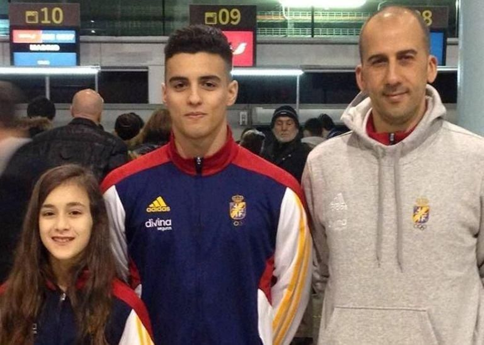 Andrea Verísimo, Luiz Amaral y su entrenador, Jorge Méndez.