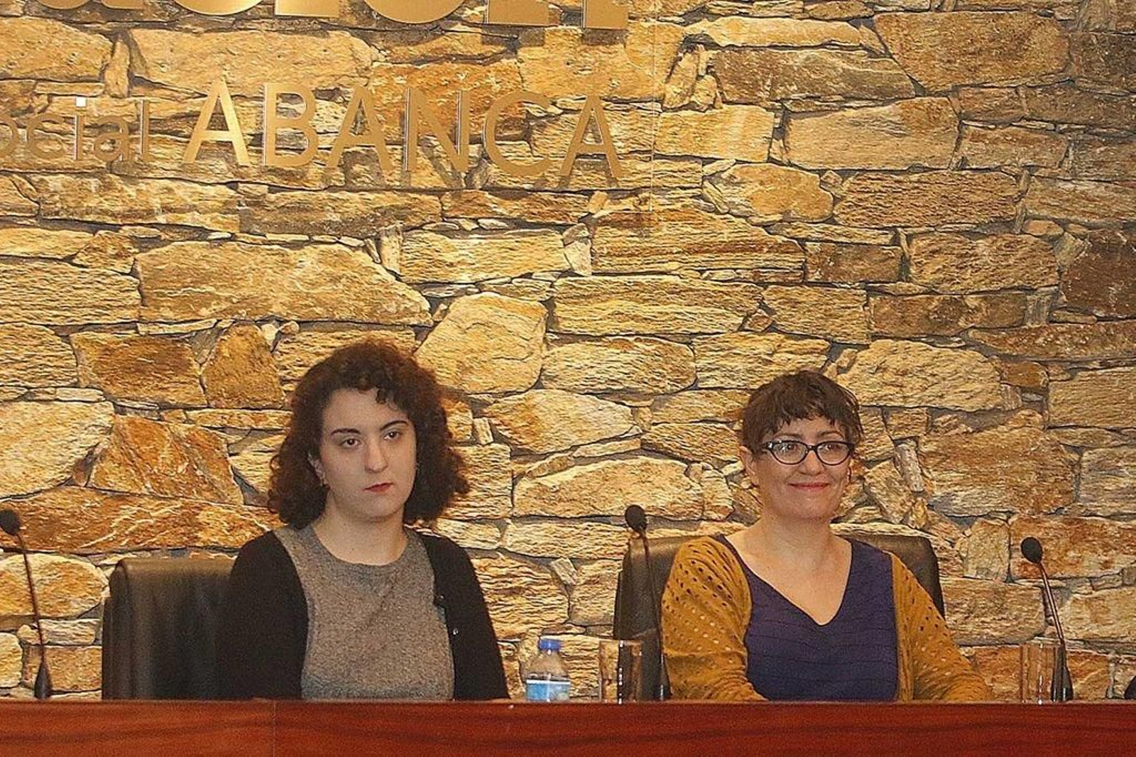 Begoña García-Alén y Ana Galvañ participaron en una mesa redonda ayer en Afundación.