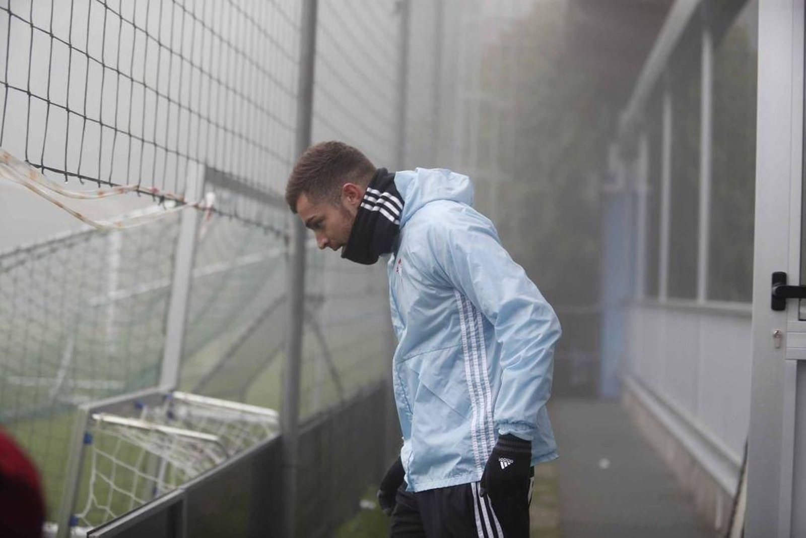 Juan Hernández, tras trece meses sin competir, busca colarse en los planes de Óscar García Junyent poco a poco.