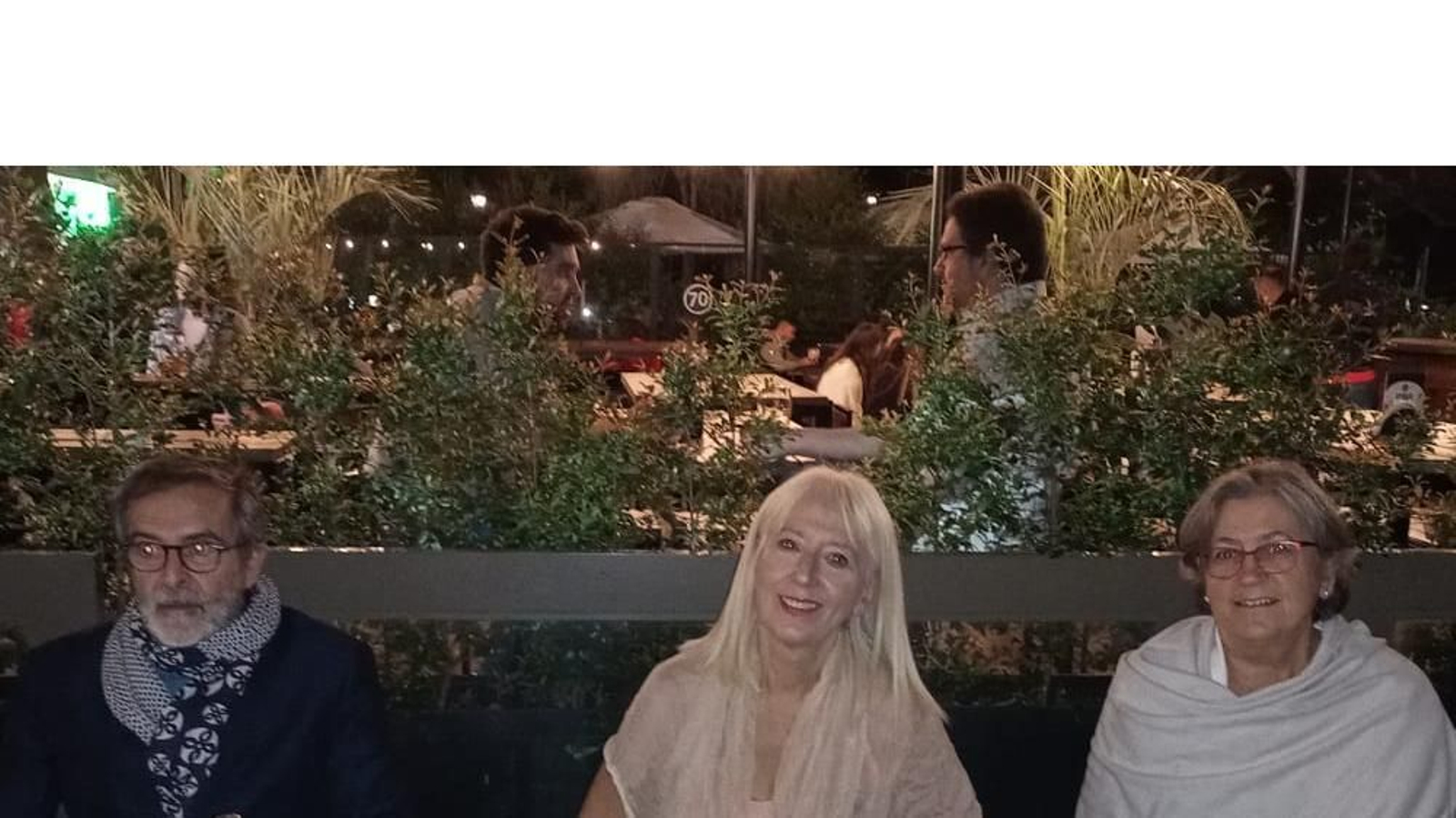 Maria del Pilar Berzas Esteban, presidenta del Centro Soriano Numancia, con Javier Gil Catalina, Cónsul General de España y la Agregada Comercial de la Embajada de España, Carmen García Martin