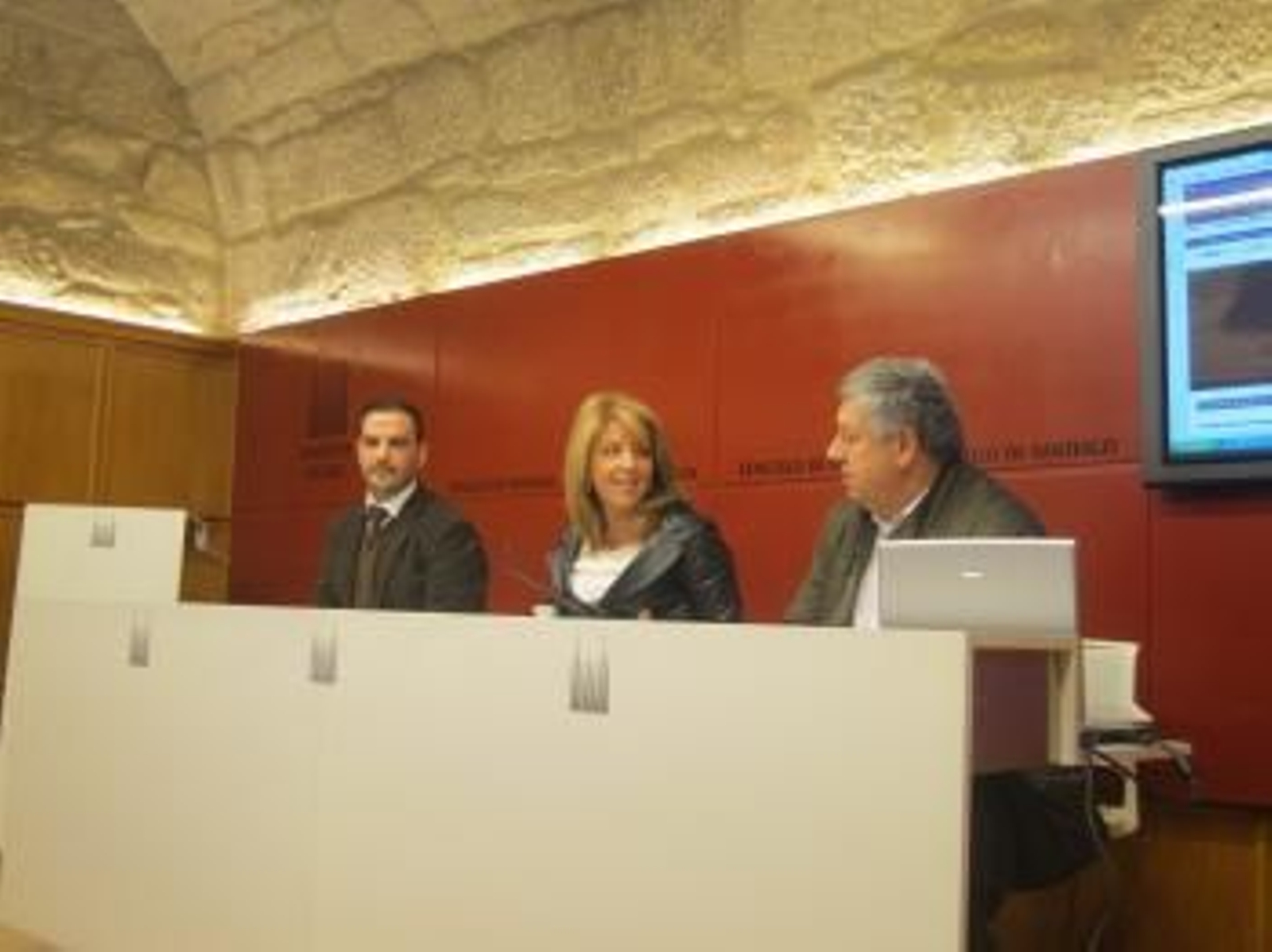 Reyes Leis habla del sustituto de Albino Vázquez.