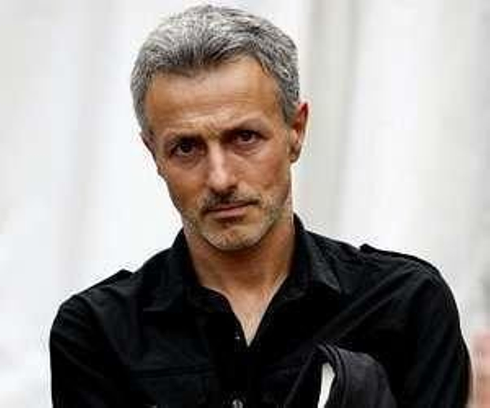 Xabier Quiroga investiga a presenza nazi en Galicia na súa última novela.