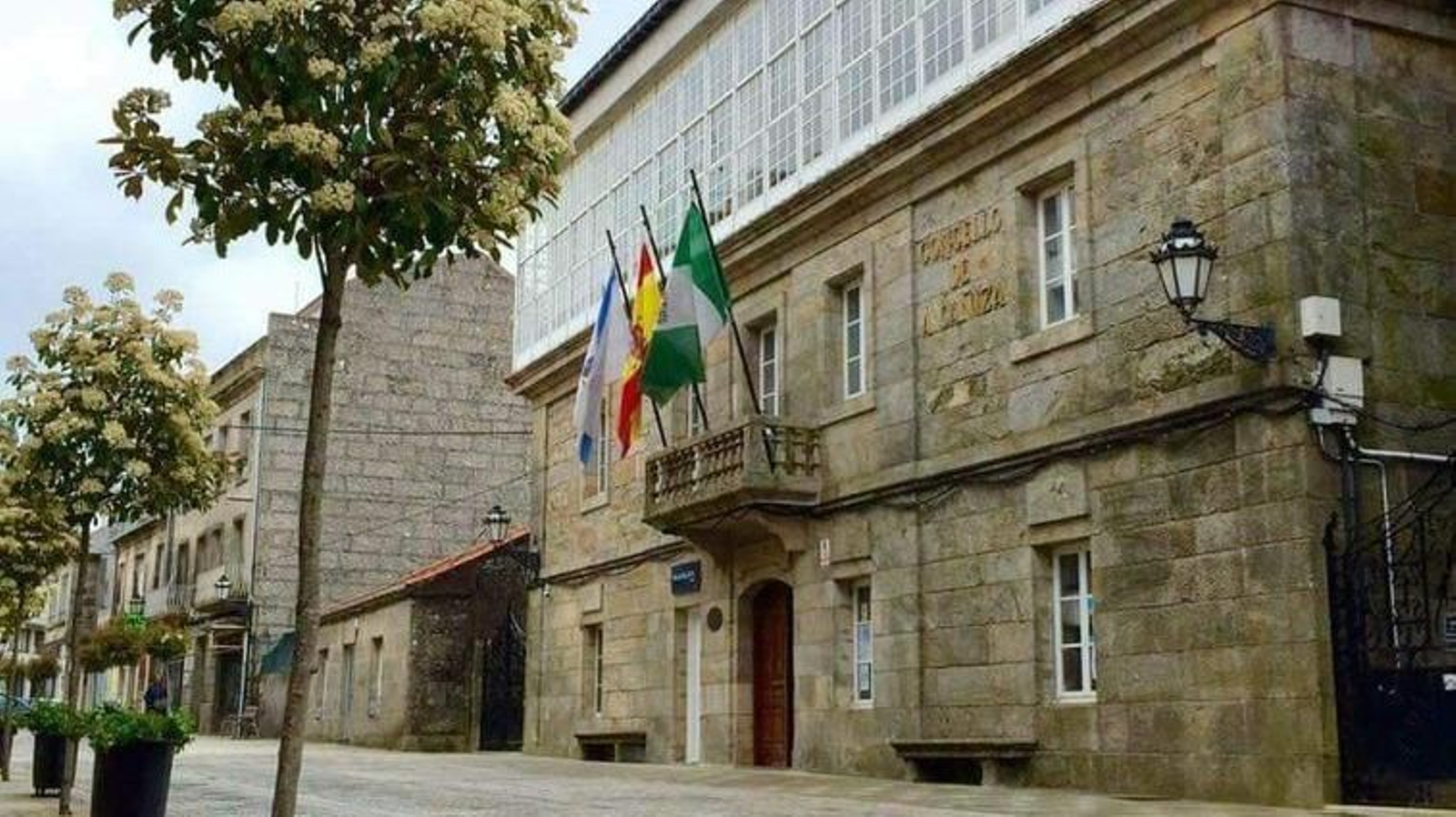 El Concello de A Cañiza  denunciado por la SGAE.