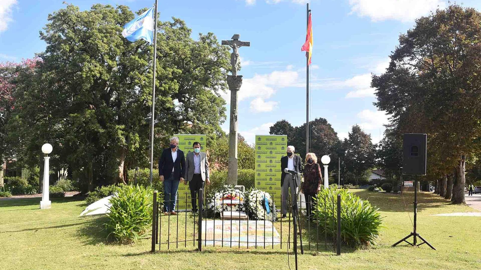 Argentina CHASCOMUS OFRENDA CON CRUCEIRO
