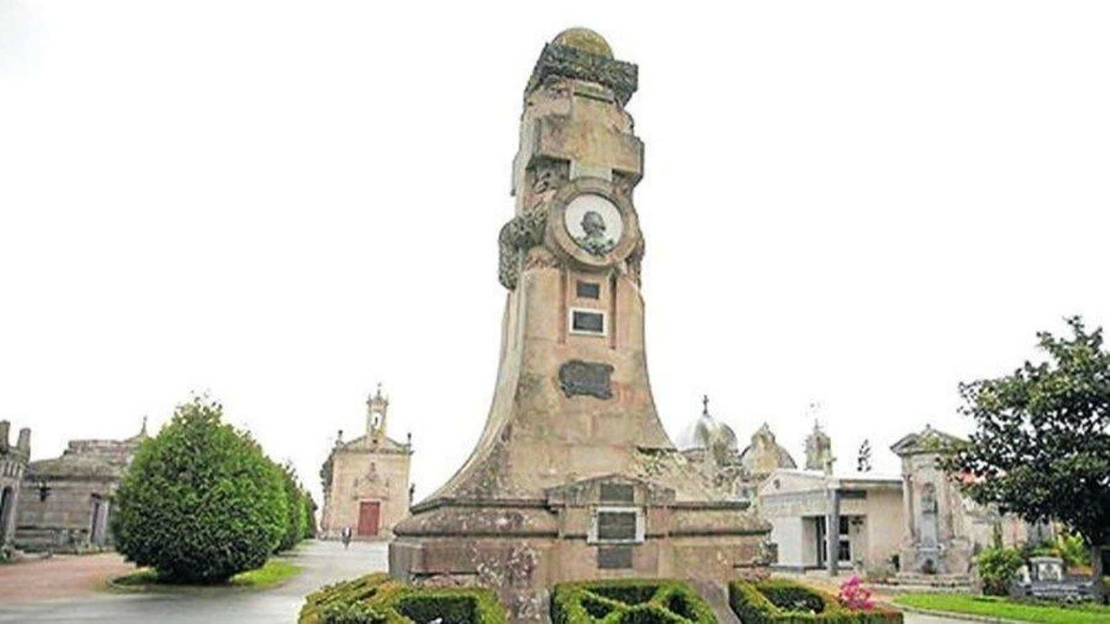 El monumento fúnebre de Pereiró en Vigo.