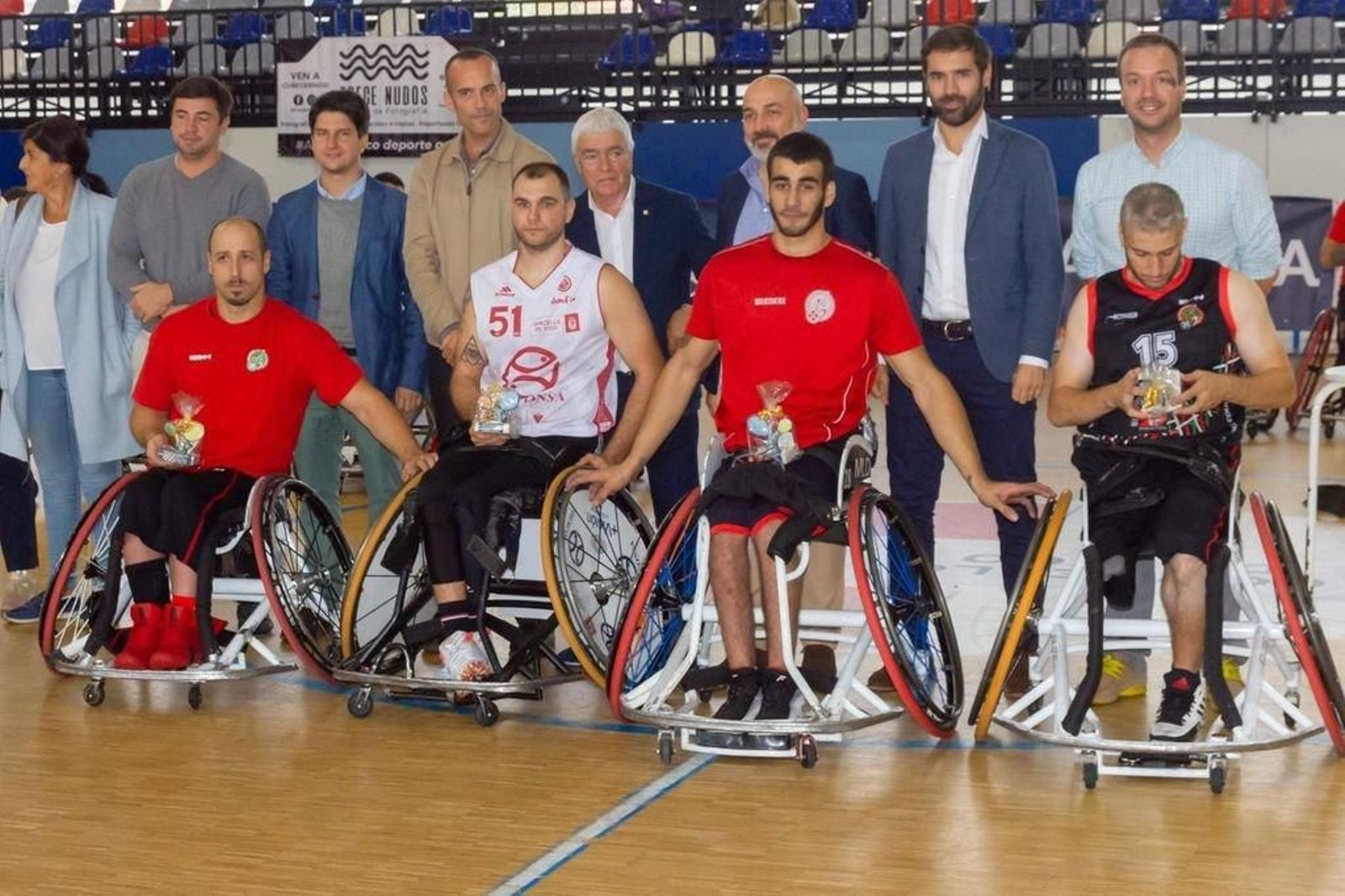 El Iberconsa terminó el partido con cuatro jugadores en la pista tras las eliminaciones de Edwards y Mack.