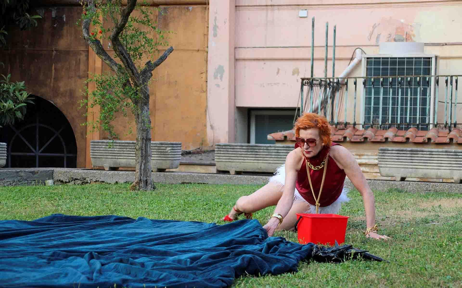 La coreógrafa española La Ribot presenta en la Real Academia de España en Roma "Distinguised Anyways". EFE/ Mercedes Ortuño Lizarán