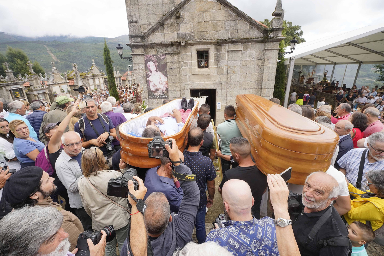 Procesión de Santa Marta de Ribarteme.