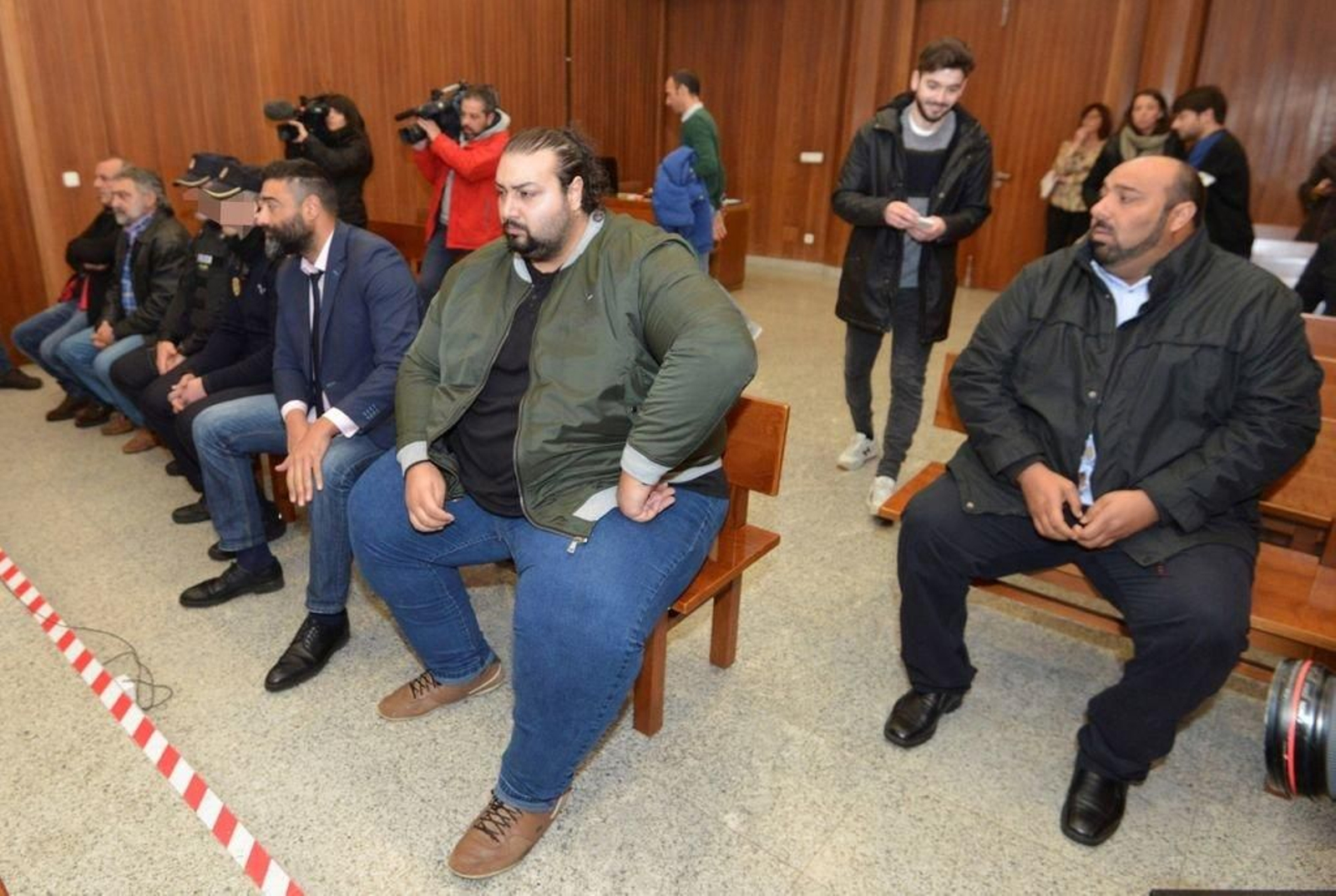 Los acusados, ayer, durante la sesión del juicio.