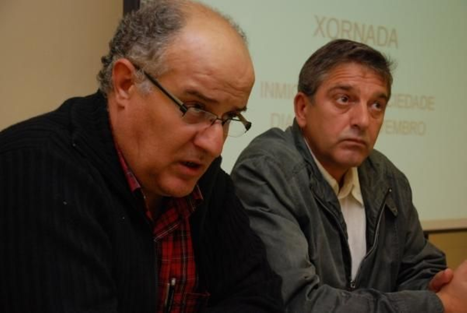 Avelino García y José Vicente Solarat, durante la presentación de una de las jornadas.