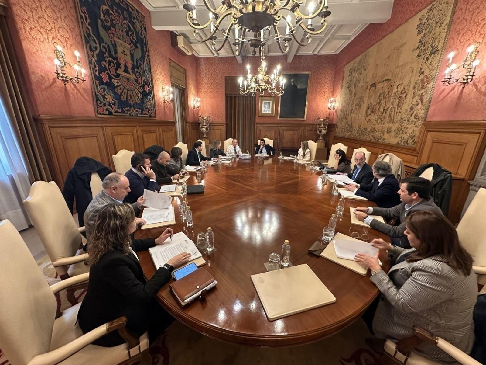 Una imagen del último consejo de gobierno celebrado en la Diputación.