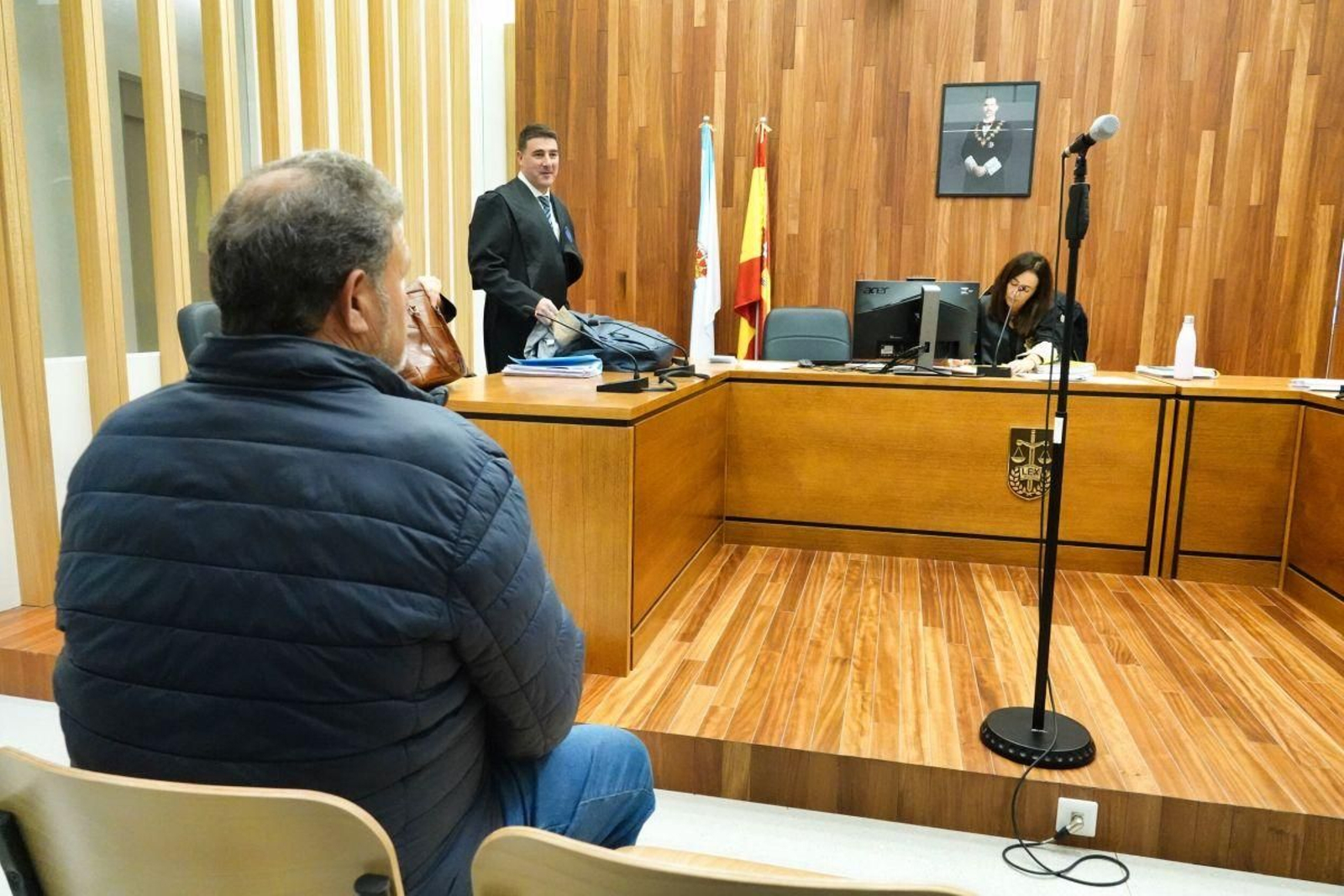 El conductor de la furgoneta que se saltó el ceda el paso, ayer en el juicio.