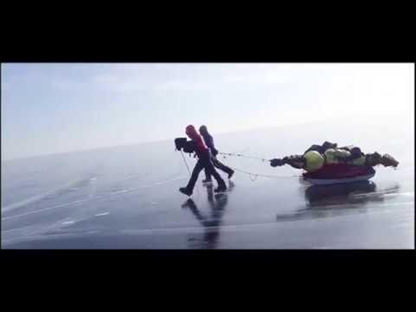 Chus Lago, Verónica Romero y Rocío García, ha alcanzado la localidad siberiana de Severobaikalsk