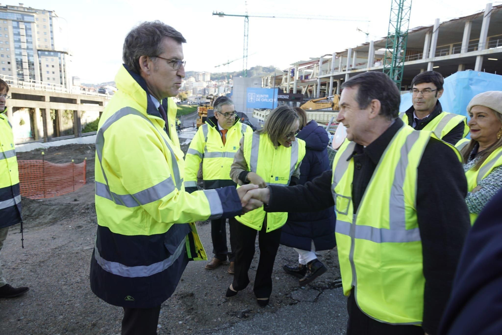 Alberto Núñez Feijóo y Abel Caballero esta mañana en ele acto Vicente Alonso