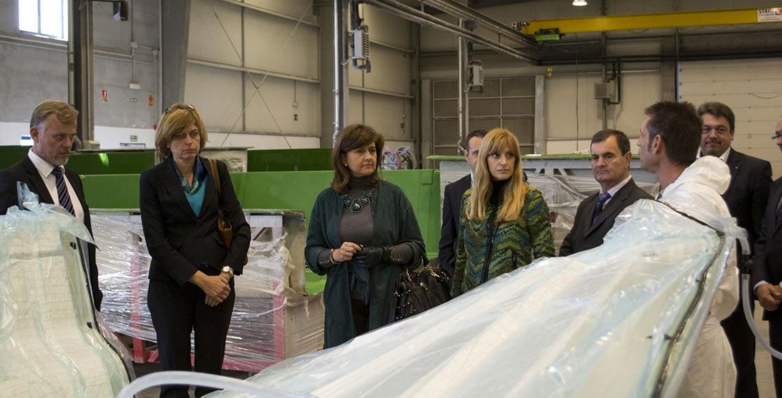 La viceconsejera de Política Económica, Empresa y Empleo, Begoña Hernández, y la embajadora de Dinamarca en España, Lone Wisborg, han visitado las instalaciones.