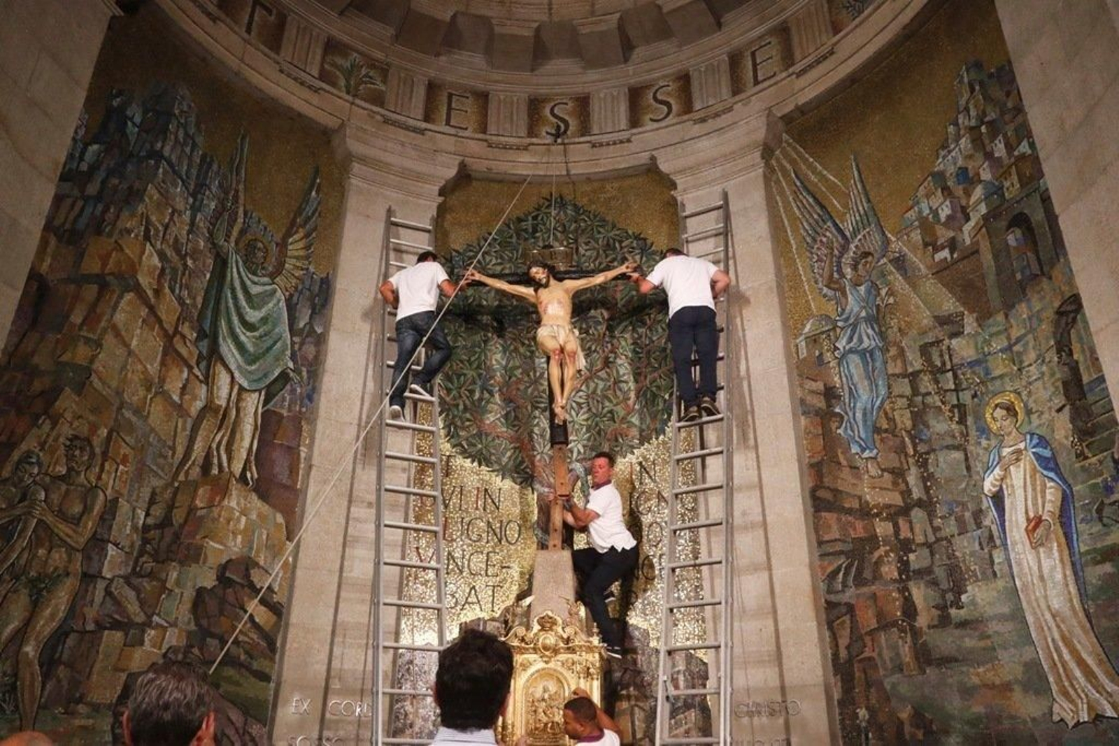 Descendimiento del Cristo de la Victoria _ JV Landín 031