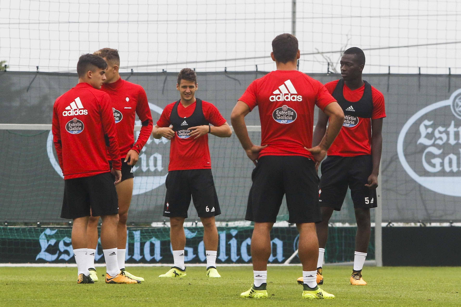 Pape Cheikh, en el entrenamiento del jueves en A Madroa.