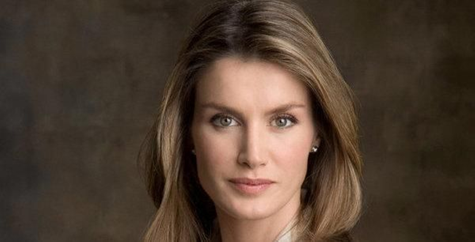 Dona-Letizia-Ortiz_54078923413_53389389549_600_396