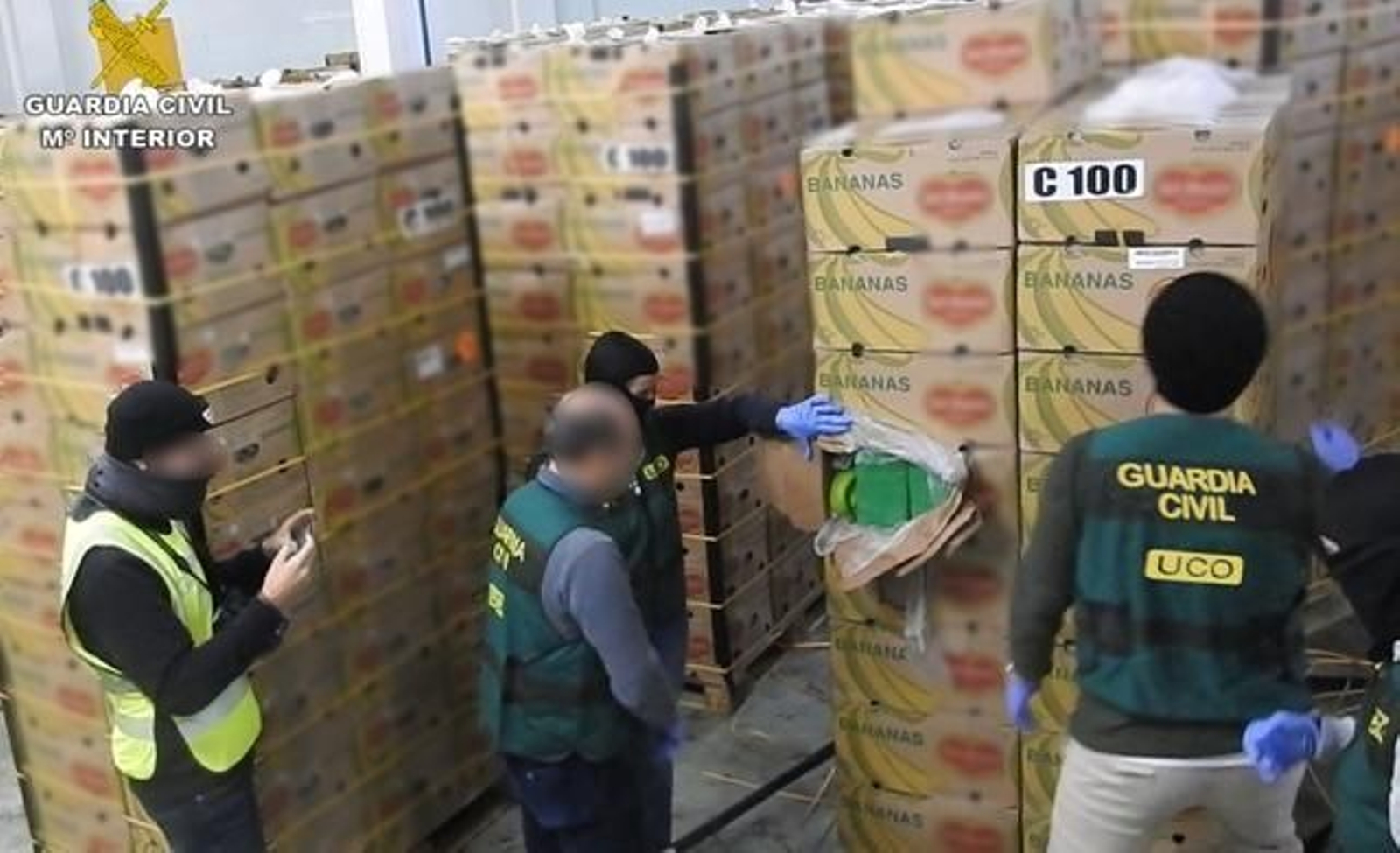 Uno de los cargamentos con cocaína interceptados por la Guardia Civil.