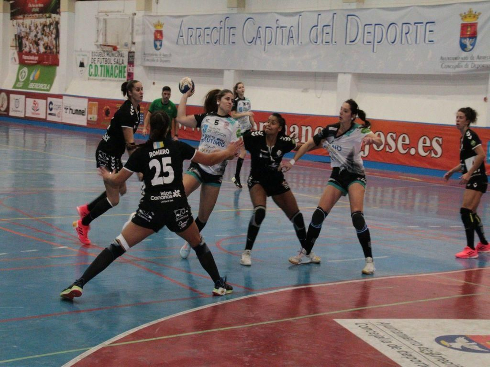 El Guardés no lo tuvo fácil en la pista del Cicar Lanzarote.