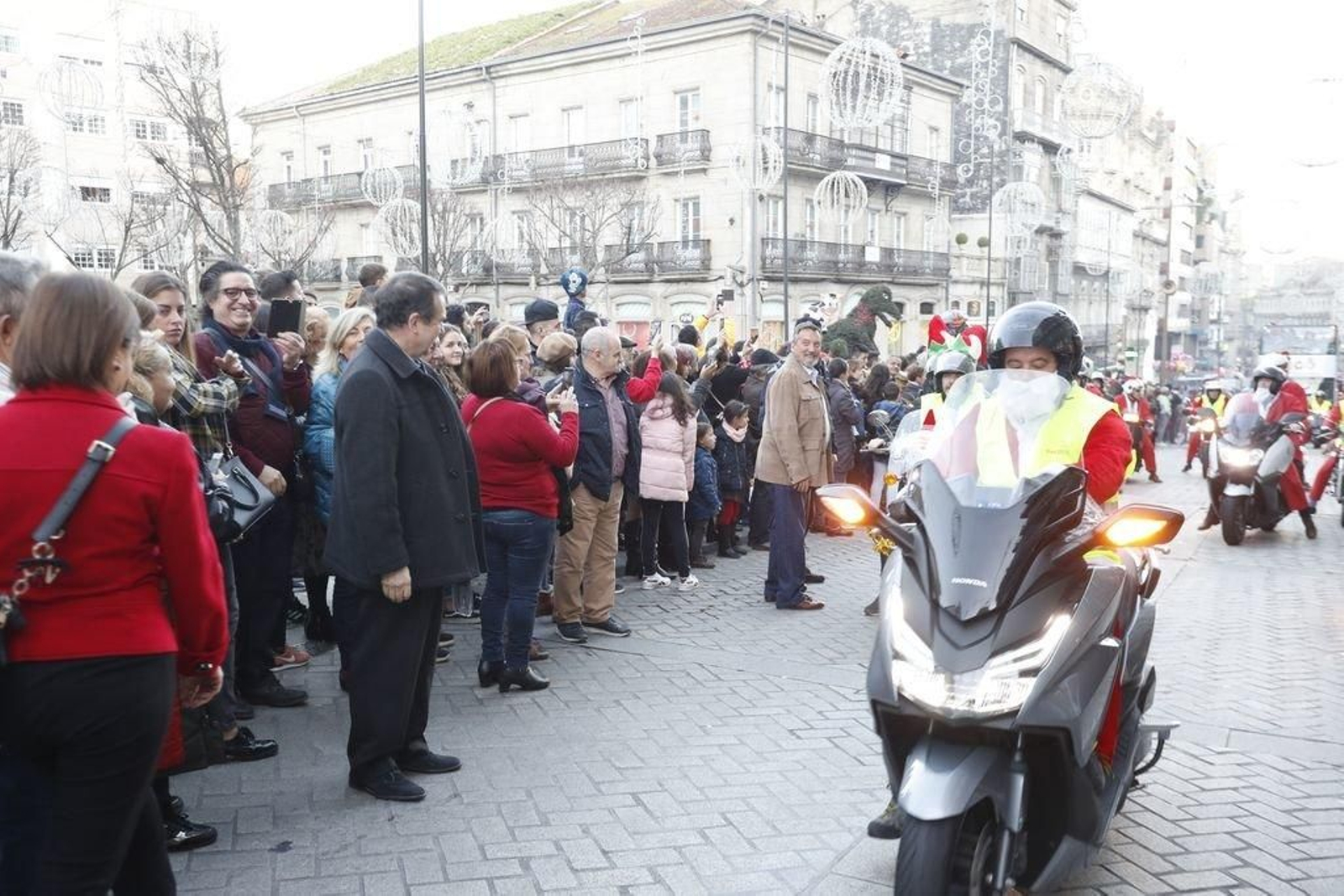 La papanoelada motera toma las calles de Vigo 97