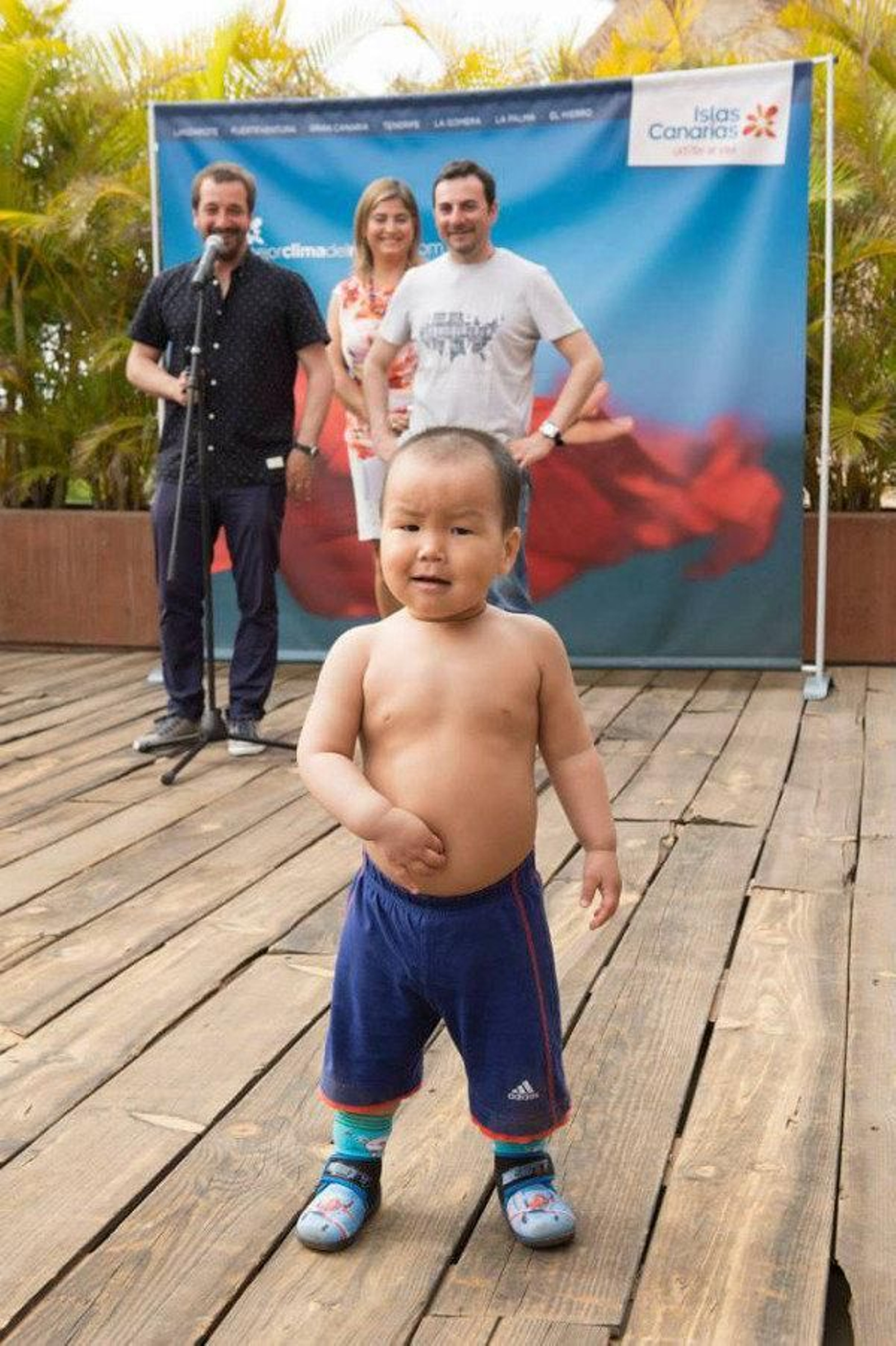 988547_575118485924770_8352263374908869181_n